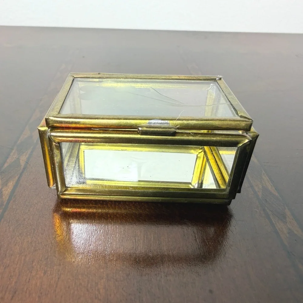 Vintage Etched Floral Glass Brass Trinket Box Gold Small‎ Cottagecore Vanity